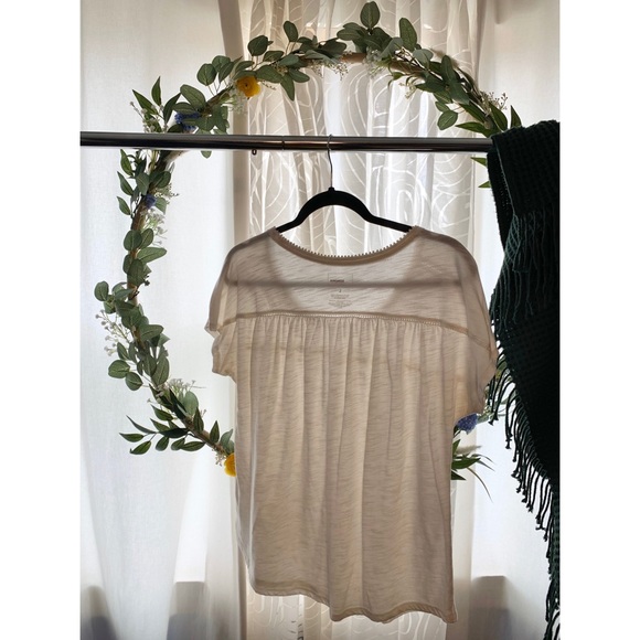 Off-white, short sleeve top. - Picture 2 of 3